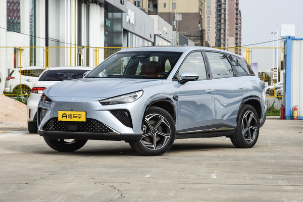 哪吒L 2024款 增程版 220闪充版厂商_基本信息图