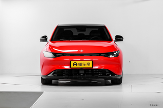 最高续航717公里的零跑C01怎么样？图2