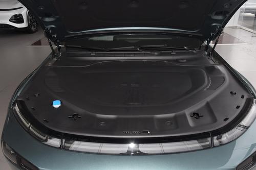 解读小鹏P7i：售28.99万，配剪刀门，适合家用吗？