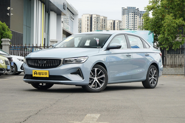 帝豪 2023款 第4代 冠军版 1.5L CVT旗舰型前轮胎规格尺寸_车轮/制动图