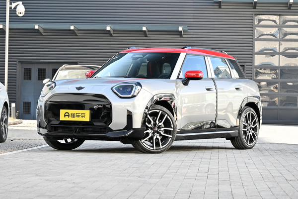 电动MINI ACEMAN 2024款 ACEMAN SE 赛车手驱动方式_底盘/转向图