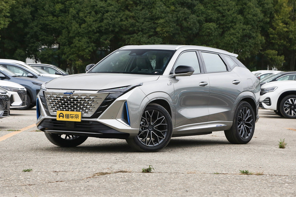 长安欧尚Z6 iDD新能源 2023款 智电iDD 150KM旗舰PLUS智慧泊车版厂商_基本信息图