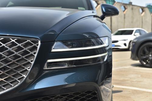 韩系高级轿跑，实力怎么样？实拍捷尼赛思G80