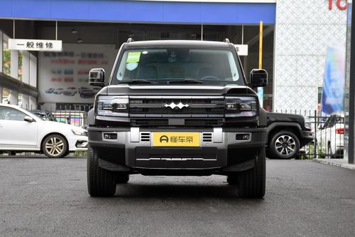 越野性能出色，车内配15.6英寸大屏，2024款方程豹豹5实力如何？