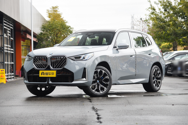 宝马X3 2025款 30L xDrive 尊享型 M运动套装厂商_基本信息图