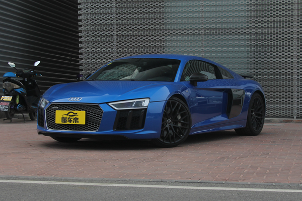 奥迪R8 2016款 V10 Coupe Performance轴距(mm)_车身图