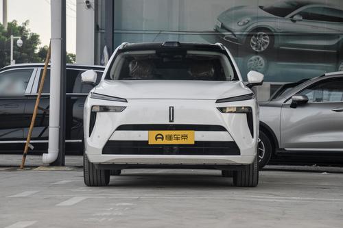 长城汽车发力了！全新蓝山月销破6千，这豪华大六座SUV如何？