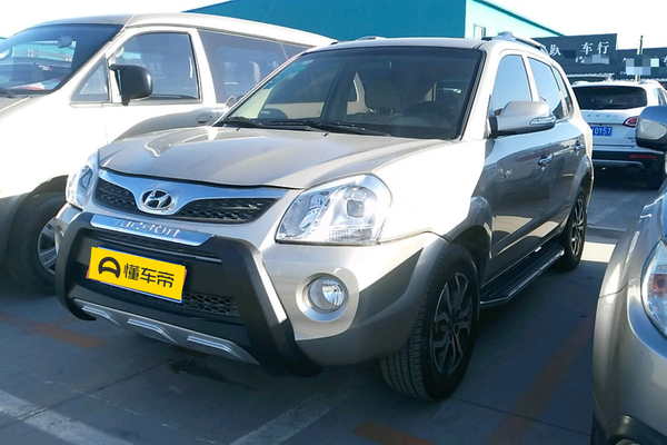 途胜 2013款 2.0L 手动四驱尊贵型油箱容积(L)_车身图