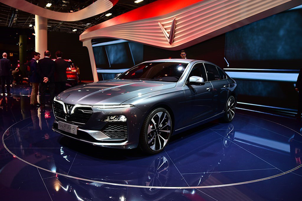 LUX A2.0 2018款 基本型厂商_基本信息图