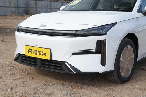 只有更拼没有最拼！吉利家轿配雷神EM-i，油耗低至2.9L，7.98万起