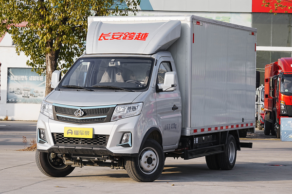 跨越王X3 EV 2022款 厢式标准续航版厂商_基本信息图