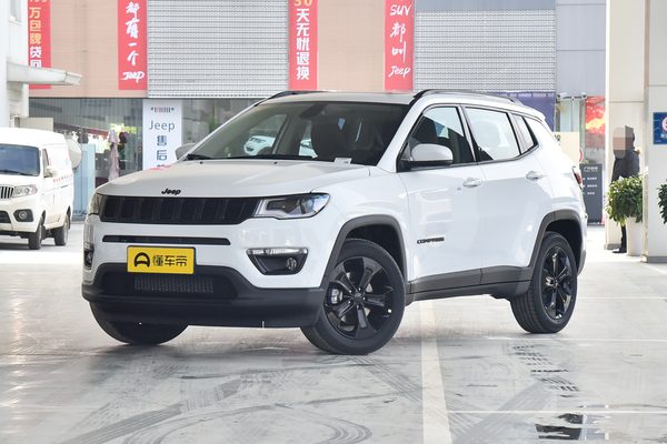 指南者 2019款 220T 自动夜鹰版厂商_基本信息图