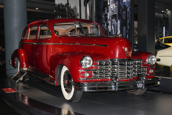 凯迪拉克Series 75 1949款 Limousine厂商_基本信息图