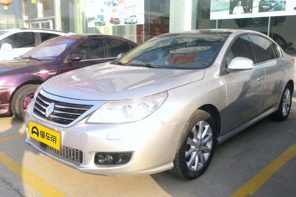 纬度 2011款 2.5L 自动旗舰导航版厂商_基本信息图