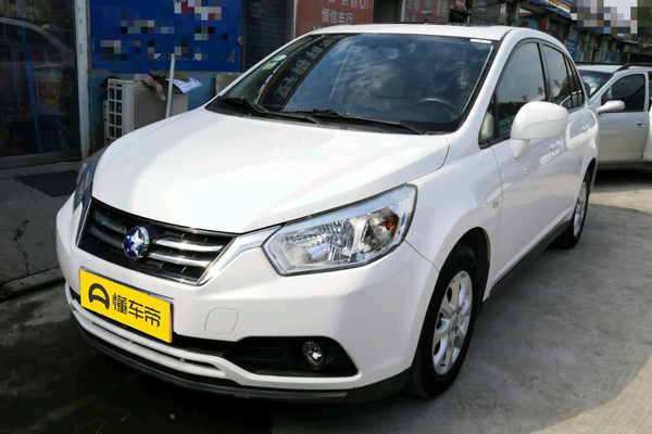 启辰D50 2015款 1.6L 手动豪华版厂商_基本信息图