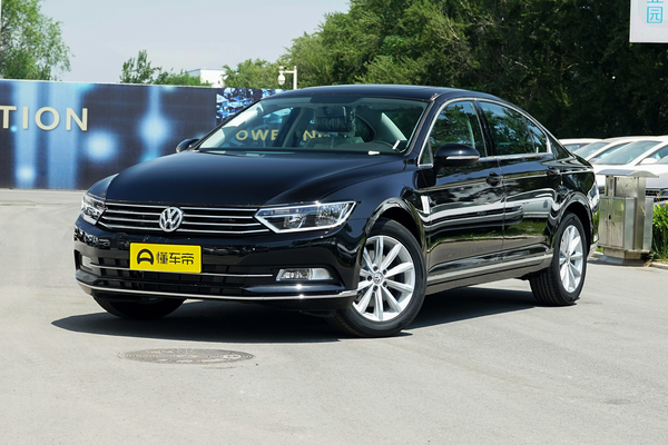 迈腾 2019款 280TSI DSG 领先型 国VI前雾灯_灯光配置图