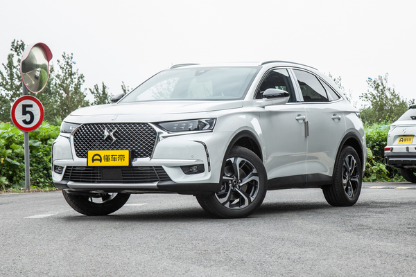 DS 7 2020款 35THP 帕西版后雨刷_玻璃/后视镜图