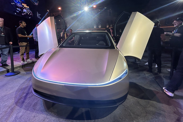 Cybercab 2025款 Concept 厂商_基本信息图