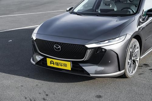 “东瀛宝马”出招！EPA平台，无框门+掀背，全新B级车售13.98万起