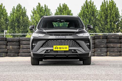 哈弗H6S搭载2.0T发动机+211马力，造型运动时尚，年轻人首选？