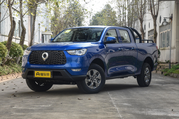 炮 2021款 商用版 2.0T柴油 自动四驱茶王版 长箱GW4D20M方向盘调节_内部配置图