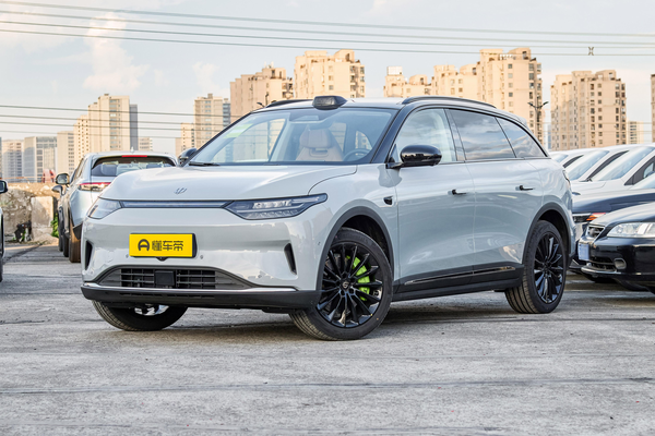 零跑C11 2024款 纯电版 580四驱激光雷达版厂商_基本信息图