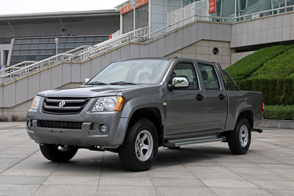 东风皮卡 2015款 2.8T P68 两驱标准型加长ZD28D11-4DA厂商_基本信息图