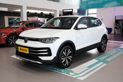 途岳新锐，限时7.99万起，配1.5L+6AT组合，省油好开，适合家用