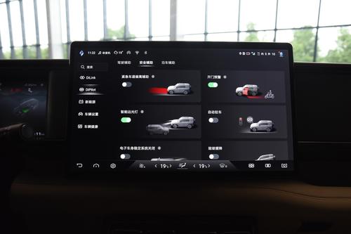 比亚迪继续亮牌，硬派SUV官降5万，综合续航1200km+云辇-p，香吗