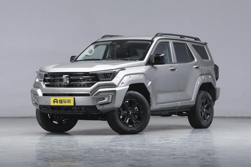 机甲风格设计，采用2.0T插混动力，坦克400 Hi4-T上市，价格香吗