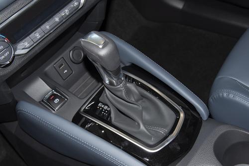 裸车9.98万，全新高颜值外观，2.0L动力，大空间SUV可以选它！