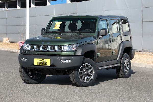 北京越野BJ40 2018款 40L 2.0T 手动柴油四驱尊贵版能源类型_基本信息图