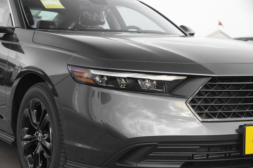 累计销量2500万台，B级定位，现降到11.48万起，雅阁到底好在哪？