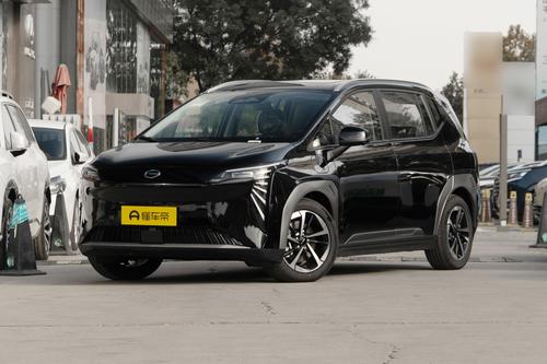 定位紧凑型SUV，综合补贴3.6万，轴距2750mm，AION Y值得入手吗？