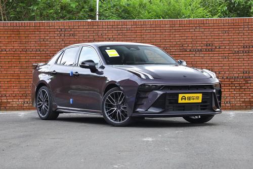 剑指思域，赛道基因+沃尔沃CMA架构，油耗还低，年轻人选轿跑看TA