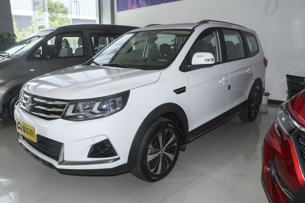 风行SX6 2019款 1.5T CVT舒适型 国V厂商_基本信息图