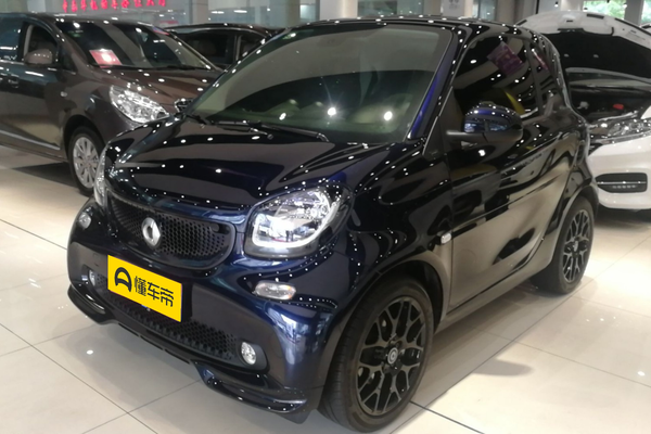 smart fortwo 2017款 0.9T 66千瓦魅蓝特别版 国V厂商_基本信息图