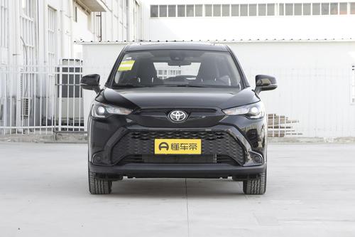 丰田锋兰达：紧凑型SUV，12.58万起，百公里油耗5.8L是大亮点