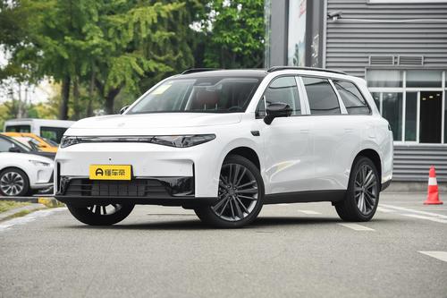 不要盯着理想L6了，中大型SUV看看TA，轴距2825mm，大6座布局