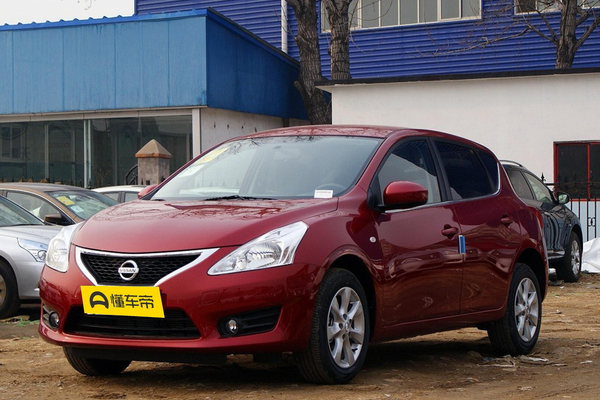 骐达TIIDA 2011款 1.6L CVT舒适型座椅材质_座椅配置图