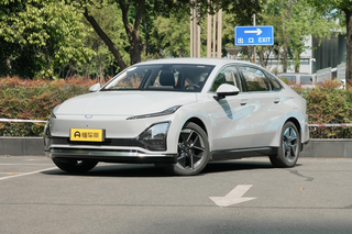 10.98万元起售，五菱星光EV开启预售，将于北京车展上市图1