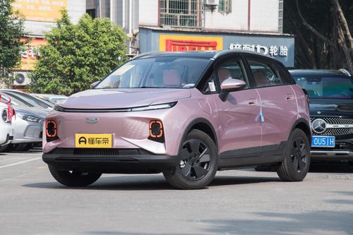 适合女生的小型纯电SUV，评测几何E超吸粉特别版，是否值得买？