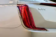 L型LED尾灯
