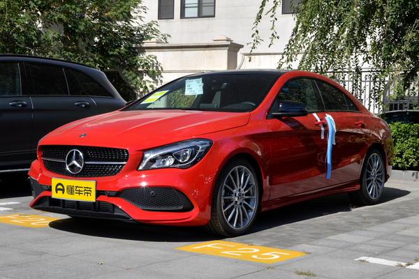 奔驰CLA 2019款 CLA 220 4MATIC最大扭矩转速(rpm)_发动机图