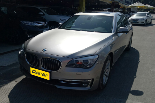 宝马7系 2013款 730Li 领先型级别_基本信息图