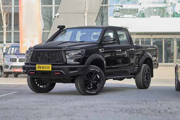 江淮T8 2024款 2.0T PRO 自动夜鹰版黑曜型柴油四驱大双厂商_基本信息图