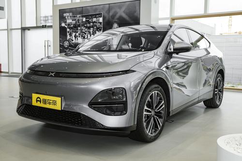 配800V快充+高阶智驾，限时17.99万，买家用中型SUV看这款