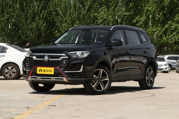 VGV U70Pro 2022款 1.5T 自动优悦版 7座厂商_基本信息图