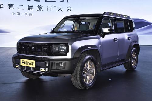 奇瑞也来硬派越野，多种动力组合选择，轴距2800MM，外观硬派