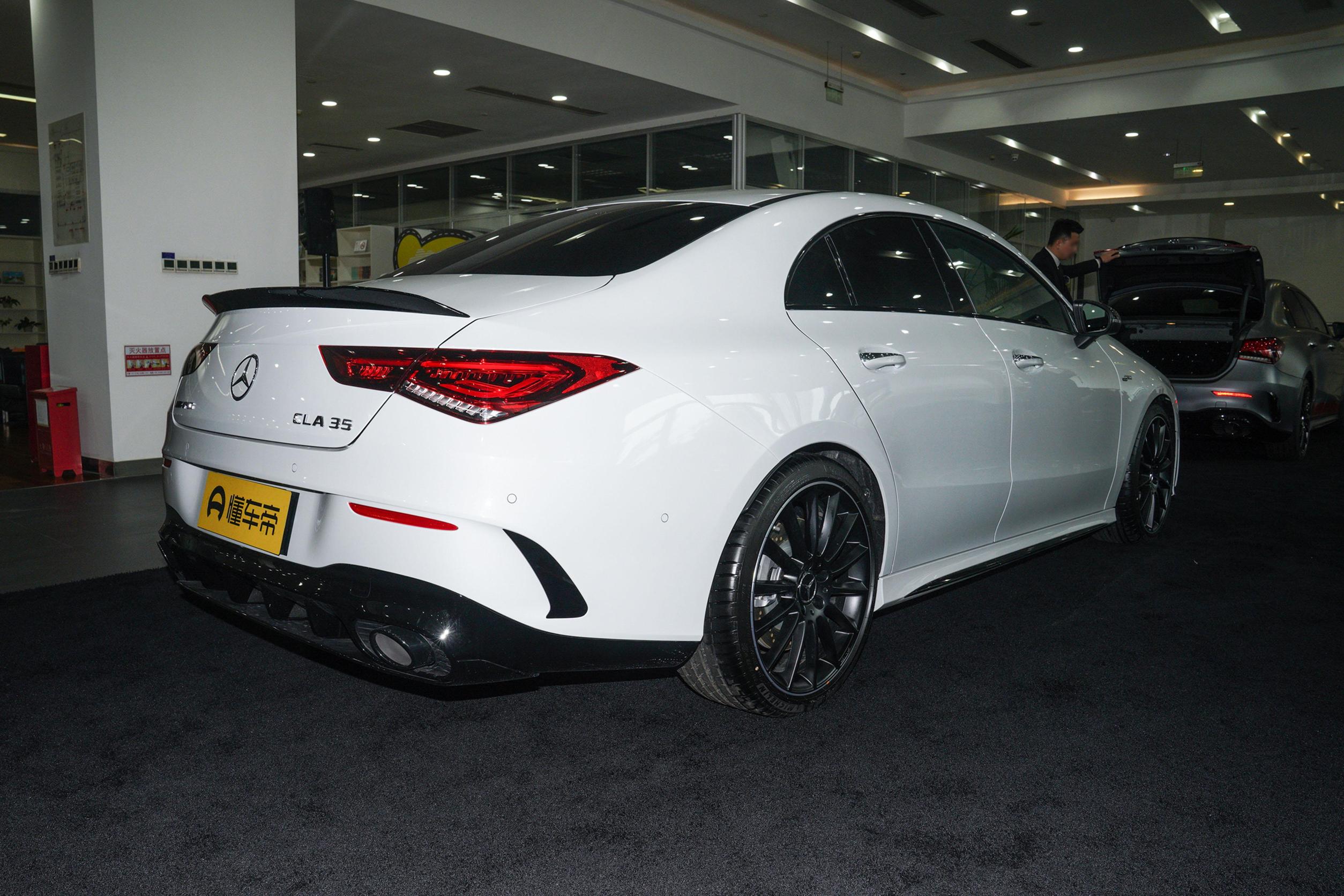 奔驰cla级amg壁纸_奔驰cla级amg_奔驰cla级amg外观图片_40/775张图片